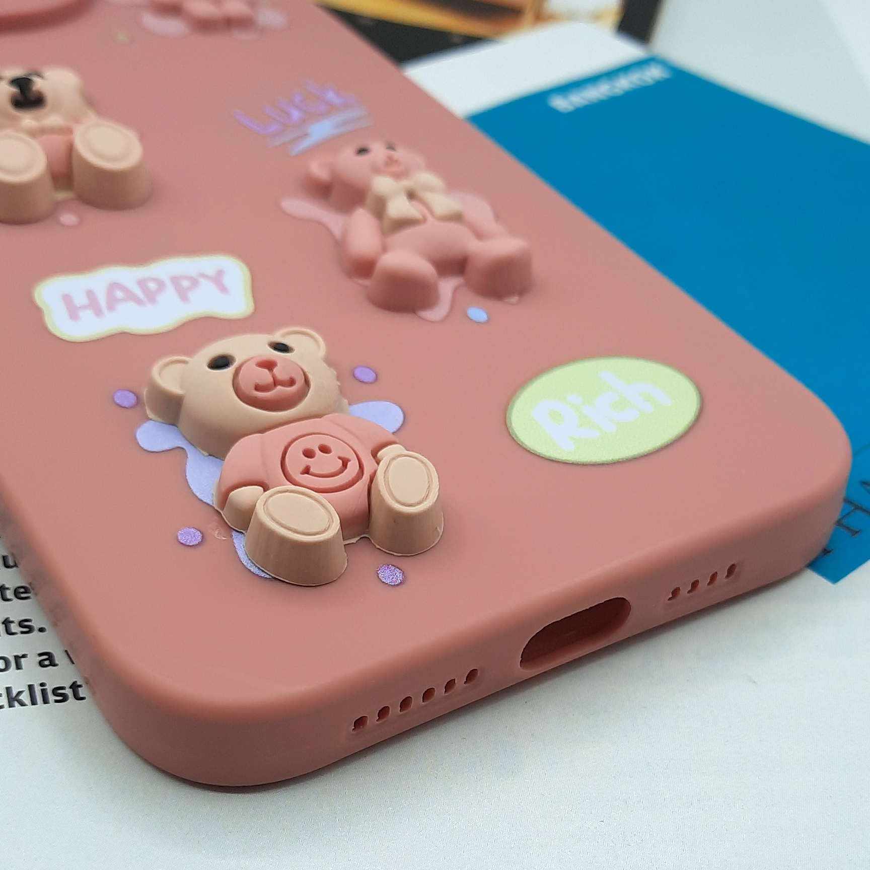 کاور لاین کینگ مدل happyluke مناسب برای گوشی موبایل اپل IPhone 14 pro